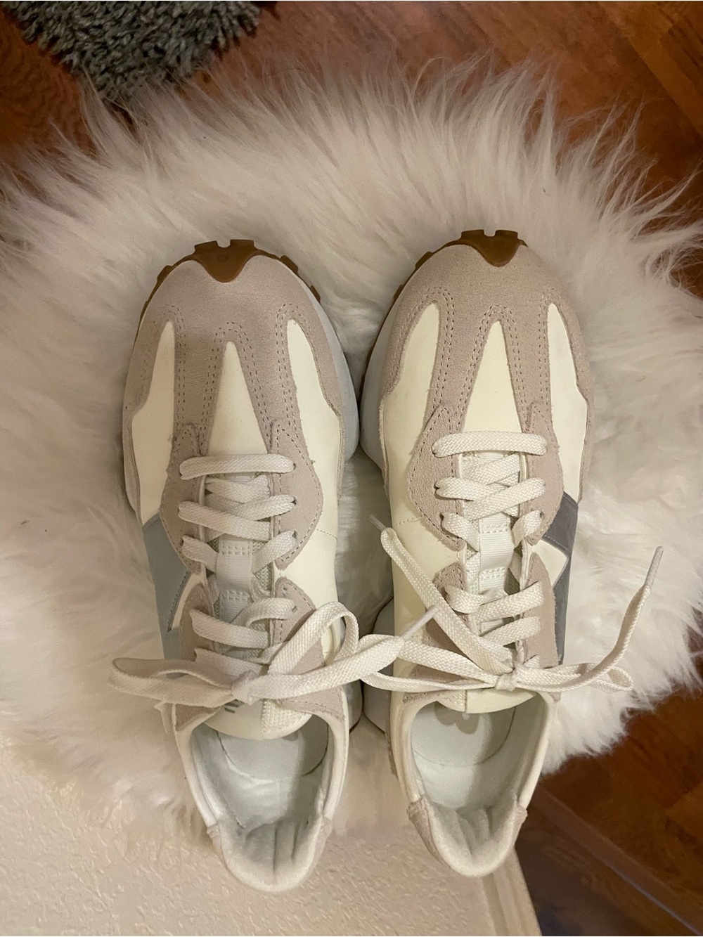 New Balance 327 Collection-Neutral White & Beige Women's Fashion Sneakers
